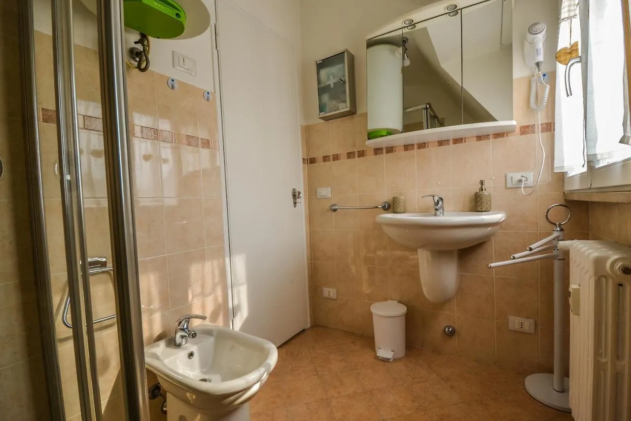 Appartamento Elisa Desenzano del Garda Apartman