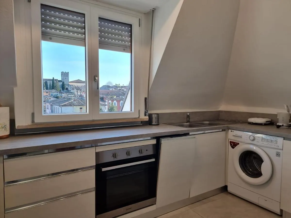 Appartamento Elisa Desenzano del Garda Apartman